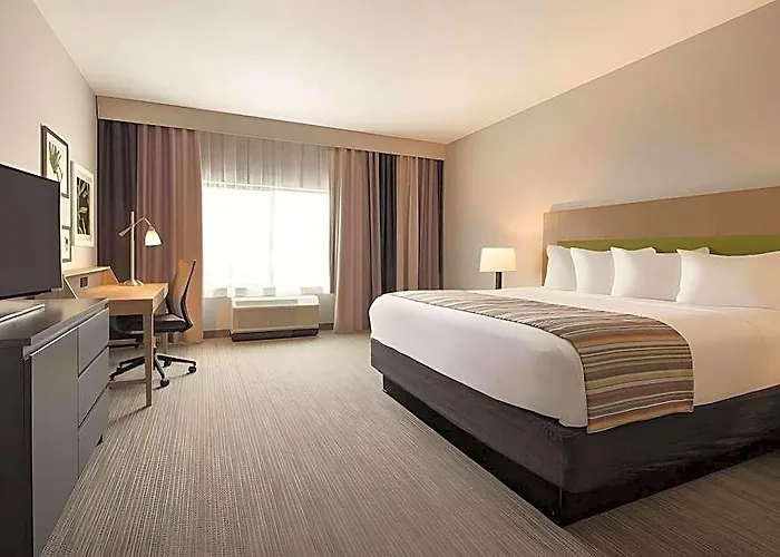 Fairfield By Marriott & Page