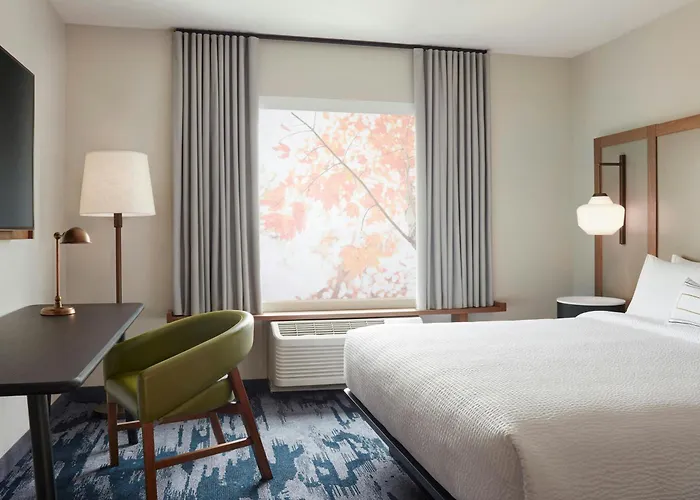 Fairfield By Marriott &