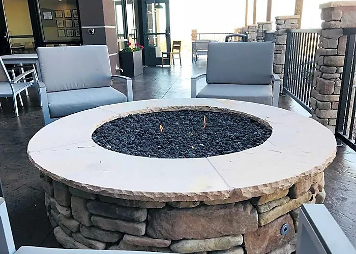 Fairfield By Marriott & Hotel Page