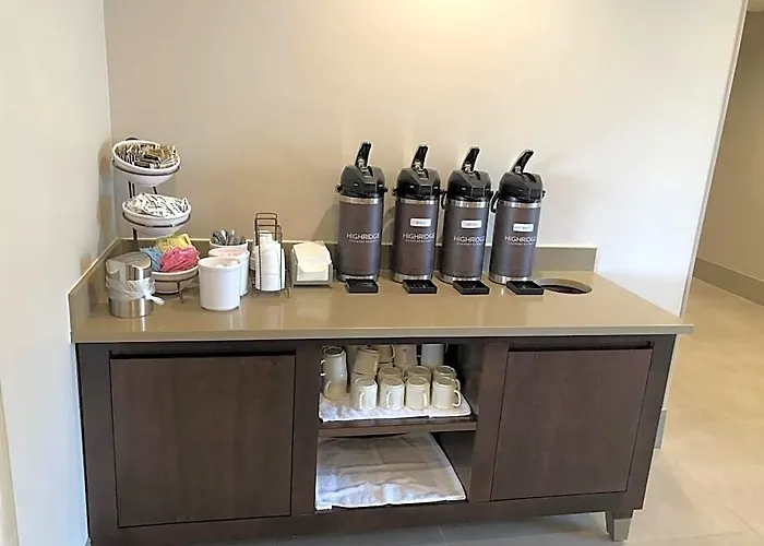 Hotel Fairfield By Marriott &