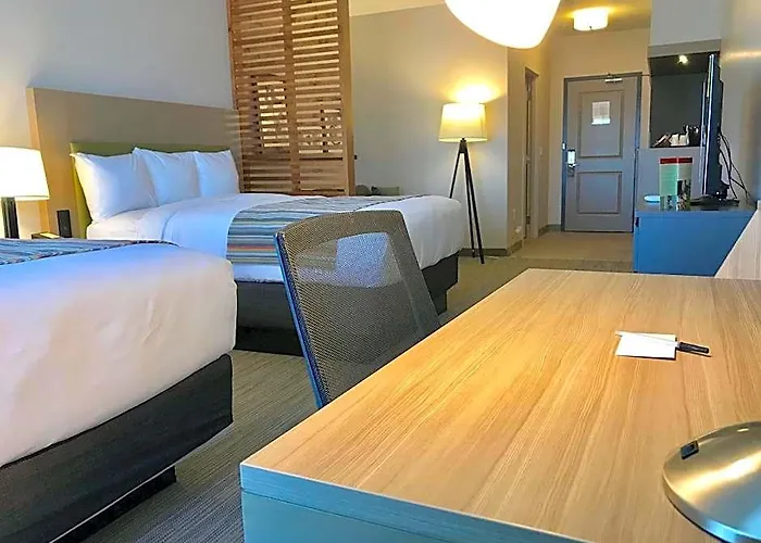 Fairfield By Marriott & Page