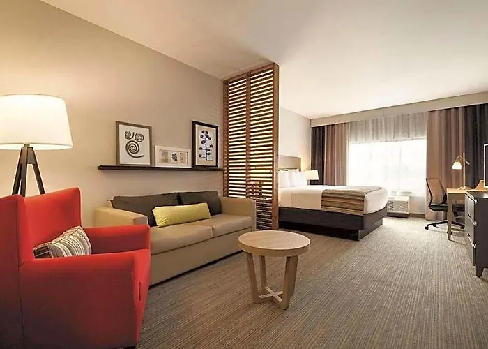 Hotel Fairfield By Marriott & 4*