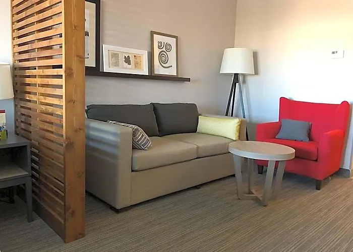 Hotel Fairfield By Marriott &