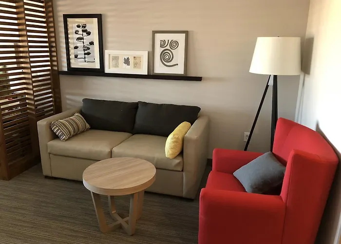 Fairfield By Marriott & Page