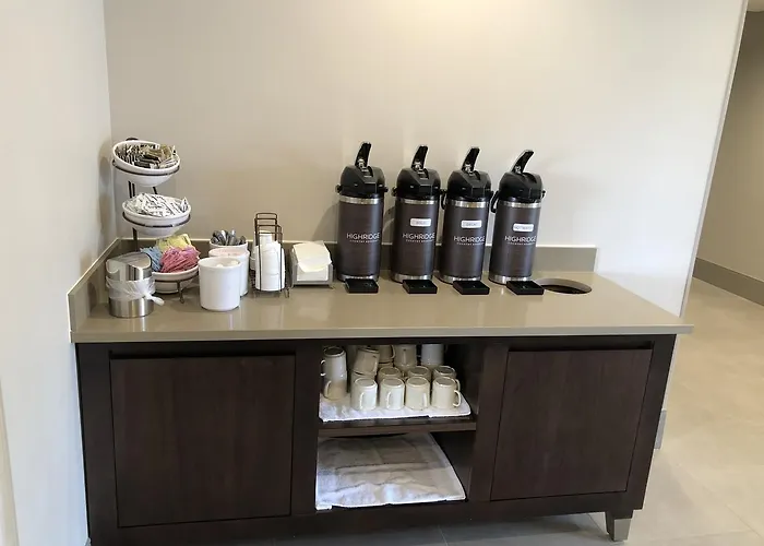 Hotel Fairfield By Marriott &